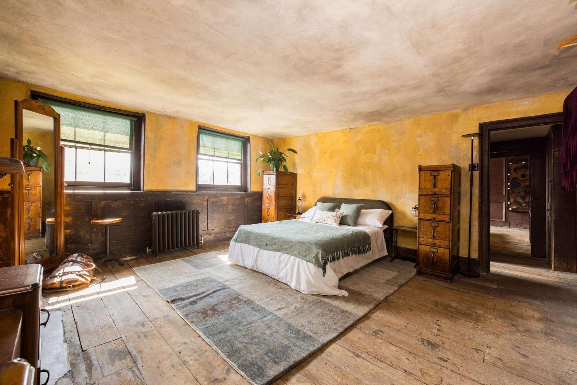 Extraordinary Grade Ii-listed Early Georgian Ferienhaus London